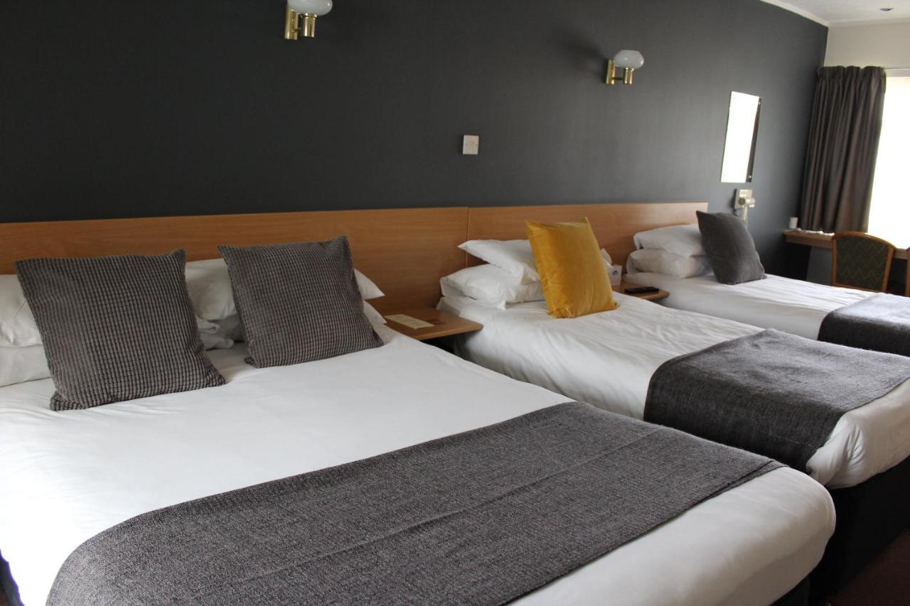 The Town & Country Lodge Dundry Ngoại thất bức ảnh