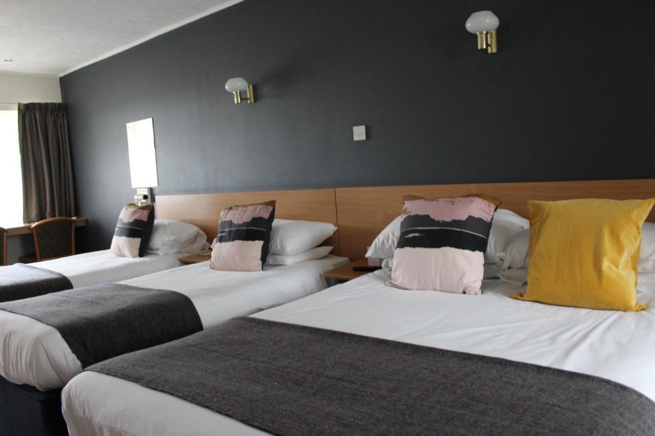 The Town & Country Lodge Dundry Ngoại thất bức ảnh